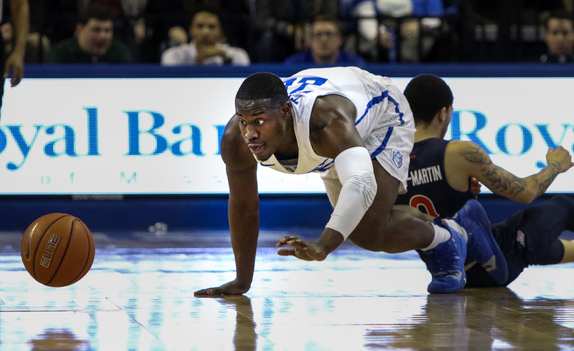 St. Louis University Battles Duquesne University on Senior Night